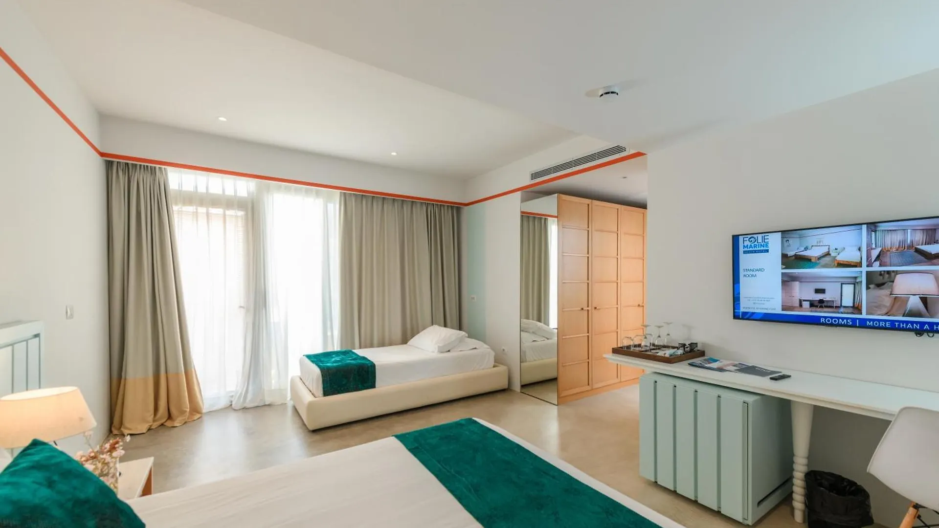 Folie Marine Beach Hotel Club Ял
