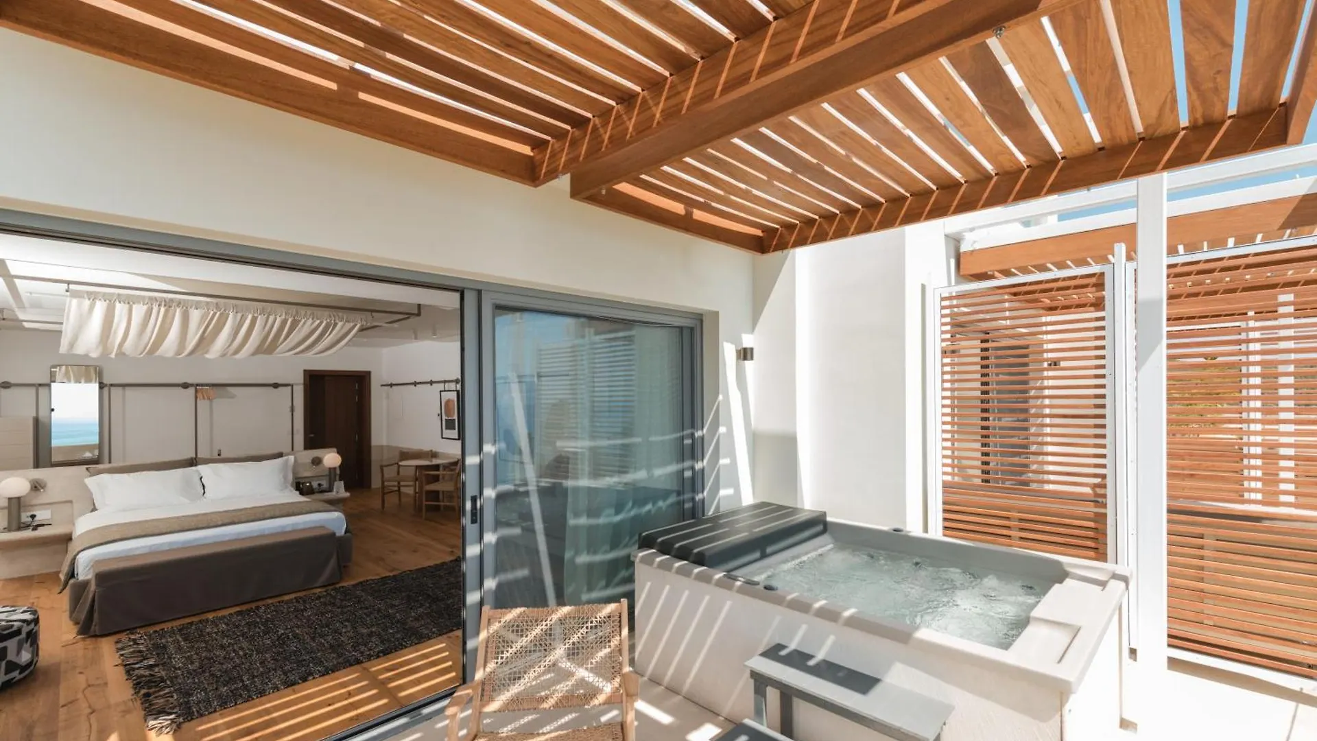 Folie Marine Beach Hotel Club Ял 5*,  Албания